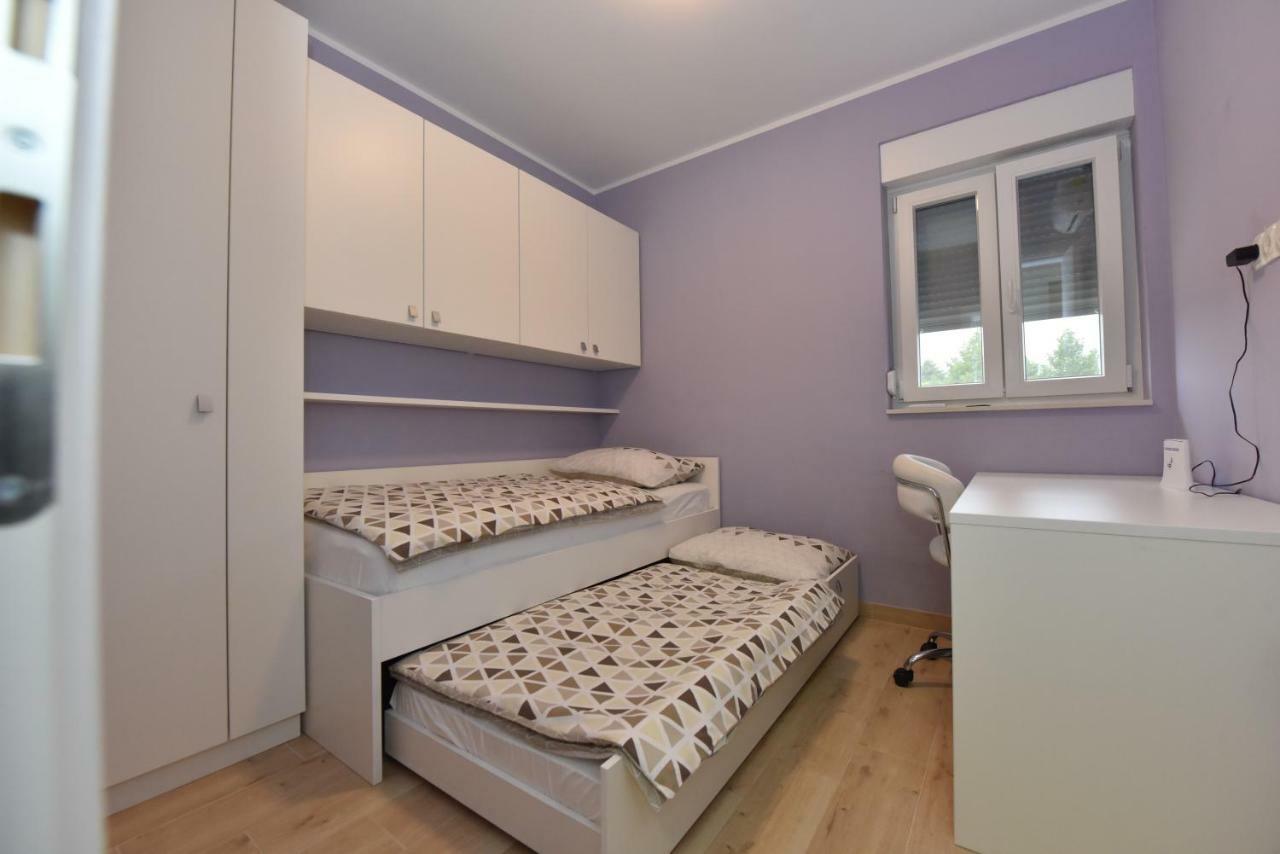 Family Apartments Podsolarsko Šibenik Kültér fotó
